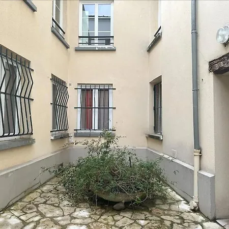 Didota Chic Paris14